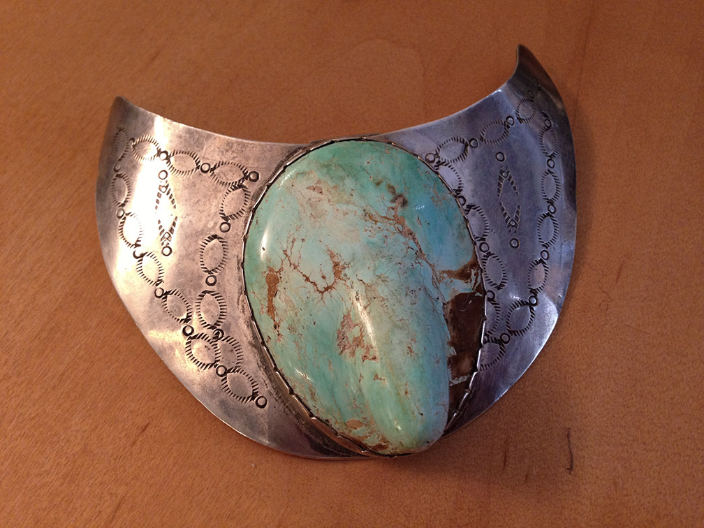 gorget1.jpg